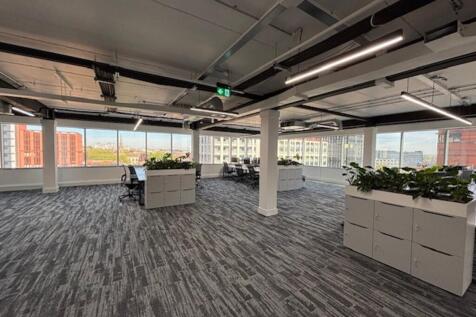 P250984_60 Church Street 2510.jpg