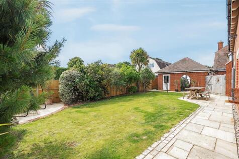 1147230 (9) cropped.jpg