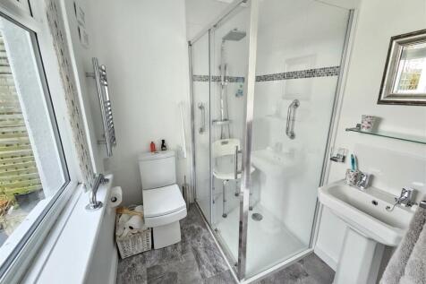 En Suite.jpg