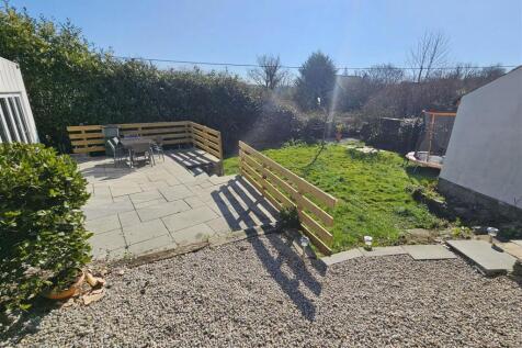 Rear Gardens.jpg