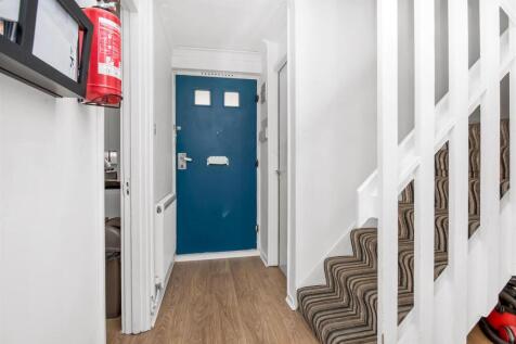 09.09.2021_6-Thornton-House-Townsend-Street-SE17-1