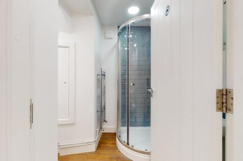 20a-Meadow-Lane-1011
