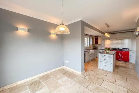 Breakfast Room