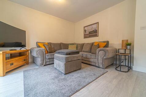 Living Room/Dinning Room