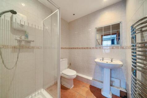 En-Suite Shower Room.jpg