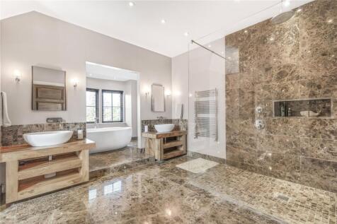 Ensuite To Bed One