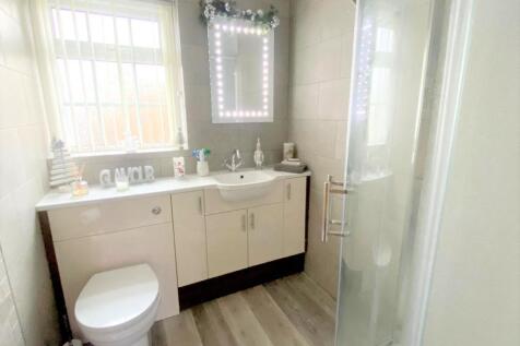 Ground Floor Shower Room