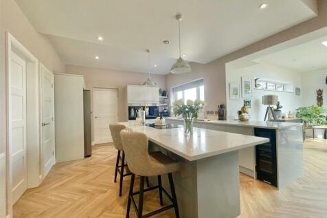 Open Plan Living, Kitchen, Diner