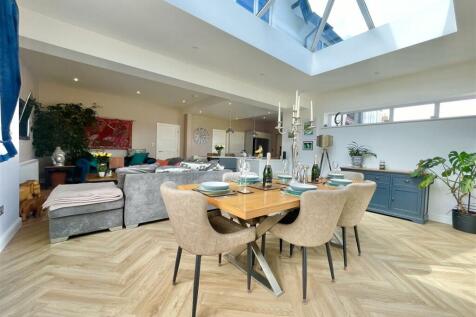 Open Plan Living, Kitchen, Diner