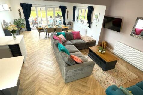 Open Plan Living, Kitchen, Diner