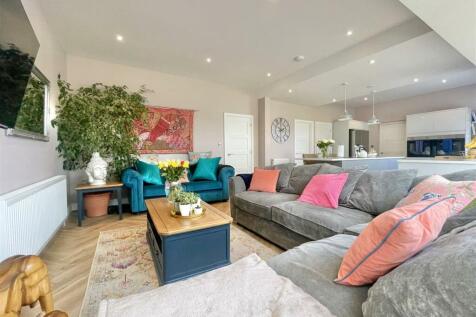 Open Plan Living, Kitchen, Diner