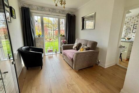 Dining/ Sitting room