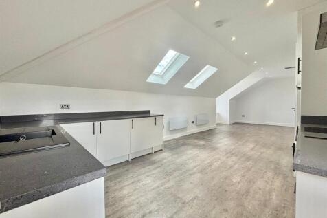 Open Plan Living/Kitchen