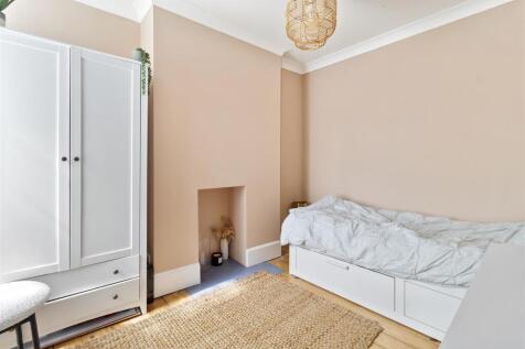 19 Ashacre Lane-016.JPG