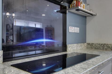 Open Plan Lounge/Dining/Kitchen