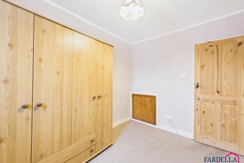 General Upstairs Description