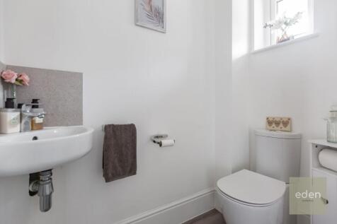SEPERATE WC