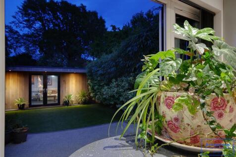Property Image 37