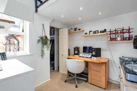 25 Fetherstone Grange, Glasshouse Lane, Lapworth B