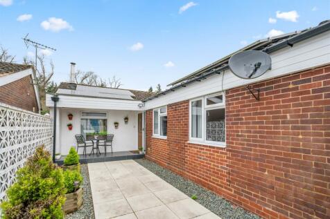 153 Station Lane-33_lo.jpg