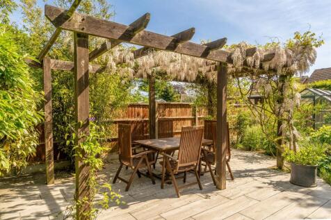 210 St. Bernards Road_9.jpg