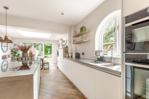 8567712-interior05.jpg