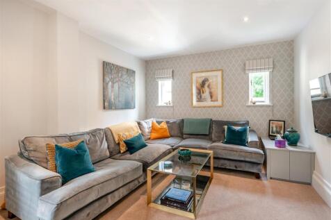 8567712-interior16.jpg