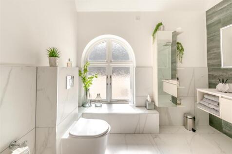 8567712-interior35.jpg