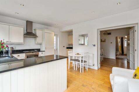82 Widney Manor Road_36.jpg