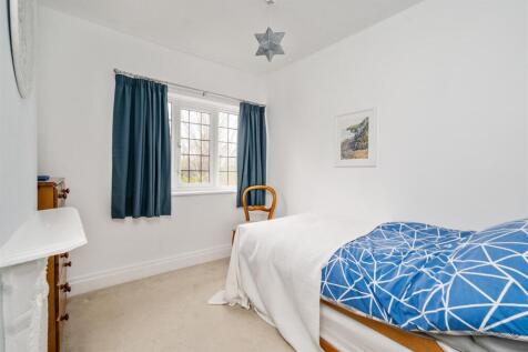 82 Widney Manor Road_17.jpg