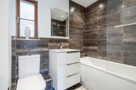 2 Enderby Close Bentley Heath_9.jpg