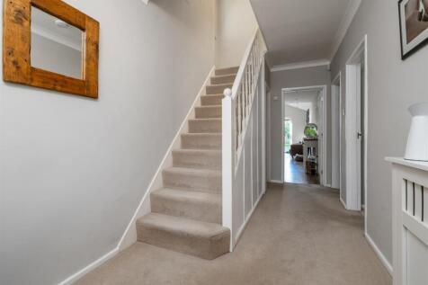 38 Buryfield Road_2.jpg