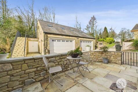Double Storey Detached Annexe And Garages
