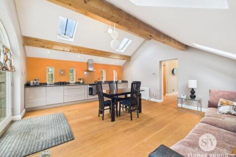 Open Plan Living Dining Kitchen