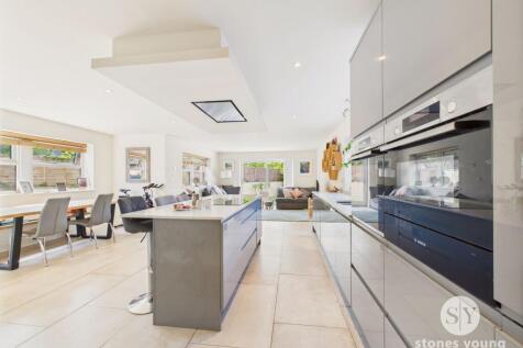 Open Plan Living Dining Kitchen