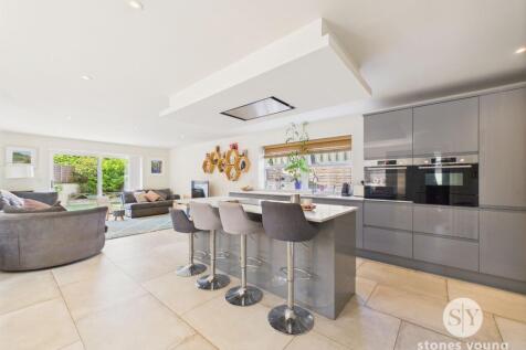 Open Plan Living Dining Kitchen