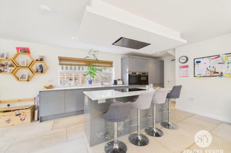 Open Plan Living Dining Kitchen