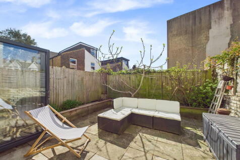 Property Image 28