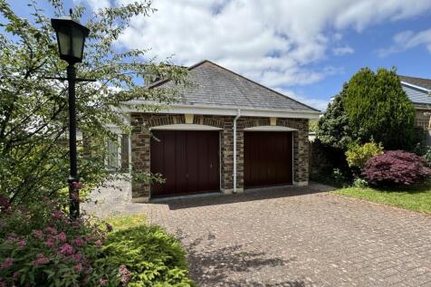 Double Garage