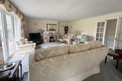 Living room,.jpg