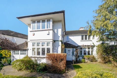 34 Pollards Hill ...