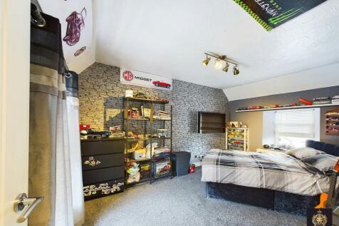 CAM03841G0-PR0016-STILL078.jpg