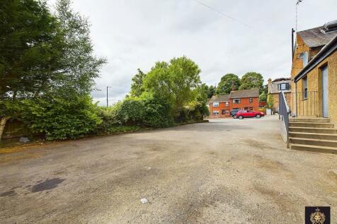 CAM03841G0-PR0016-STILL014.jpg