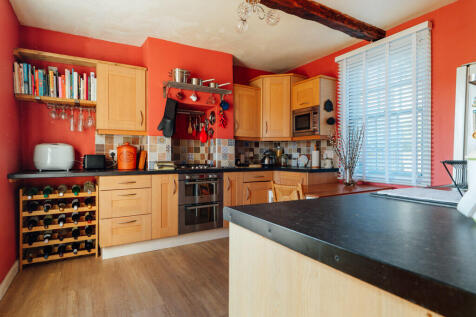 Kitchen / Breakfast Room