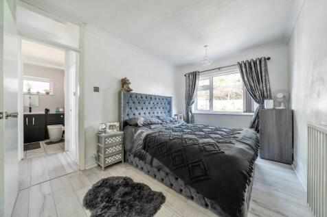 Bedroom One (1)