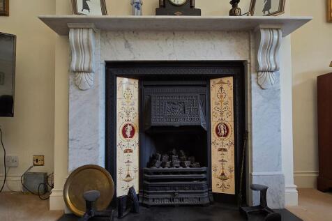 Living Room Fireplace (1)