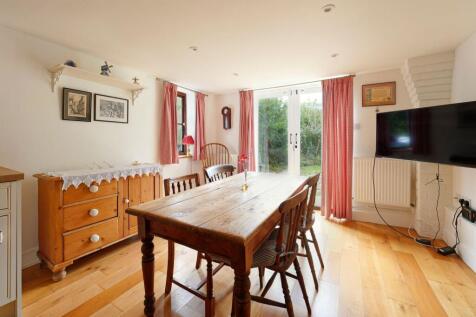 Dining Room (5)
