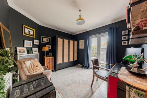 Office / Bedroom Four (2)