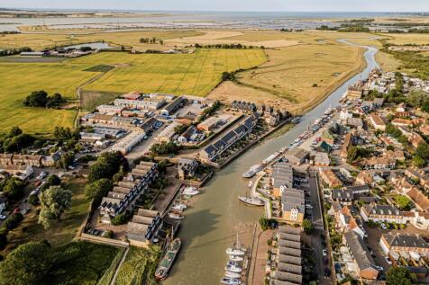 Surrounding Views (1)