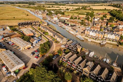 Surrounding Views (2)